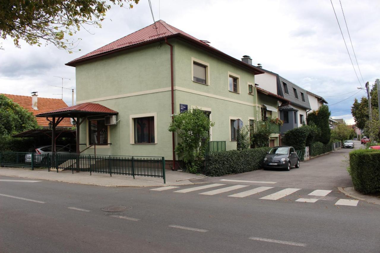 West Capital - Free Private Parking Apartman Zágráb Kültér fotó