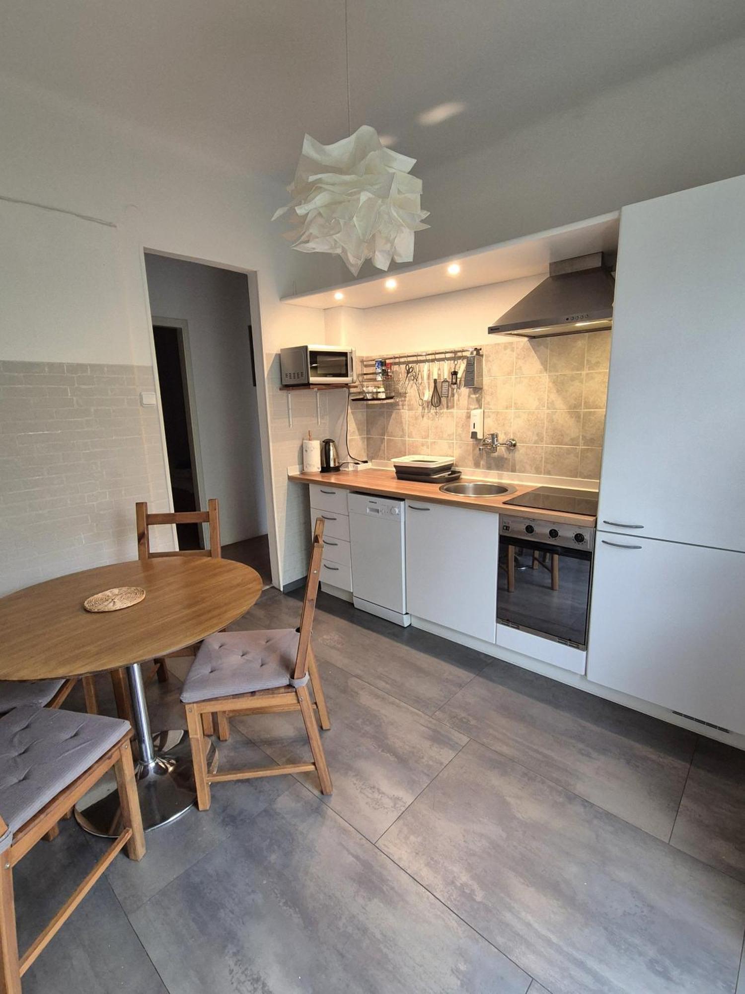 West Capital - Free Private Parking Apartman Zágráb Kültér fotó